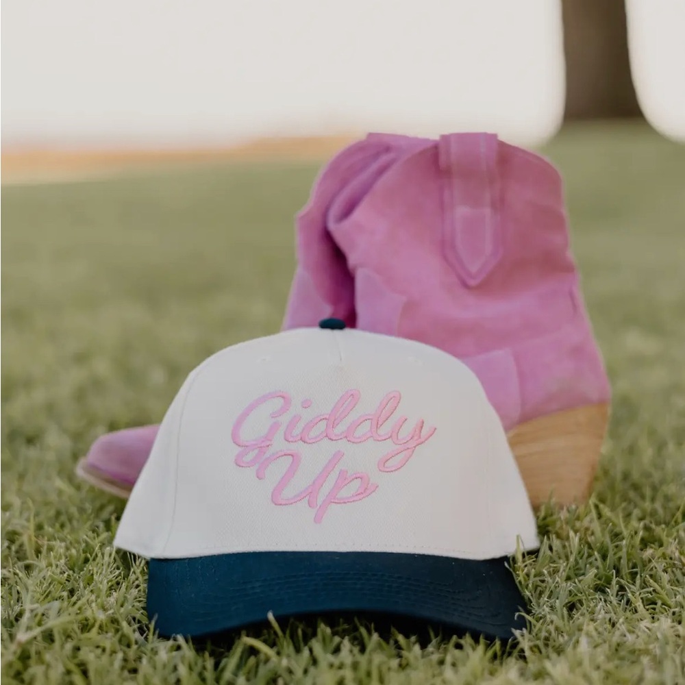 OTTO Natural/Navy/Pink Vintage Trucker - Giddy Up - Picture 1 of 3